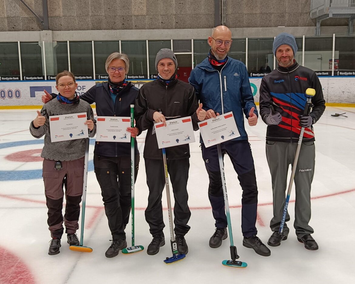Nyt Curling Kick-off for begyndere starter 10. januar 2024 i Aalborg Curling Klub
